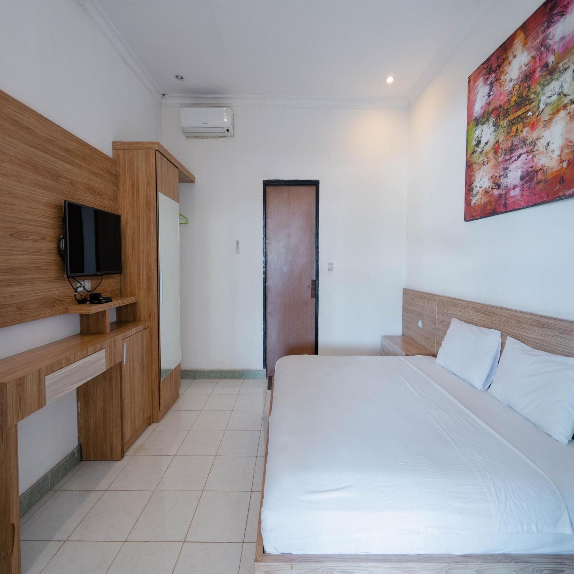 Gili White Bamboo Resort Джили Трауанган Екстериор снимка